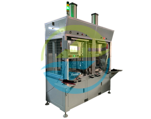 Detector de vazamento de hélio do tanque de combustível do automóvel Sensitividade de detecção de espectrometria de massa de hélio 10−8 Pa·m3/s Equipamento de ensaio de peças de automóveis de acordo com as normas ISO